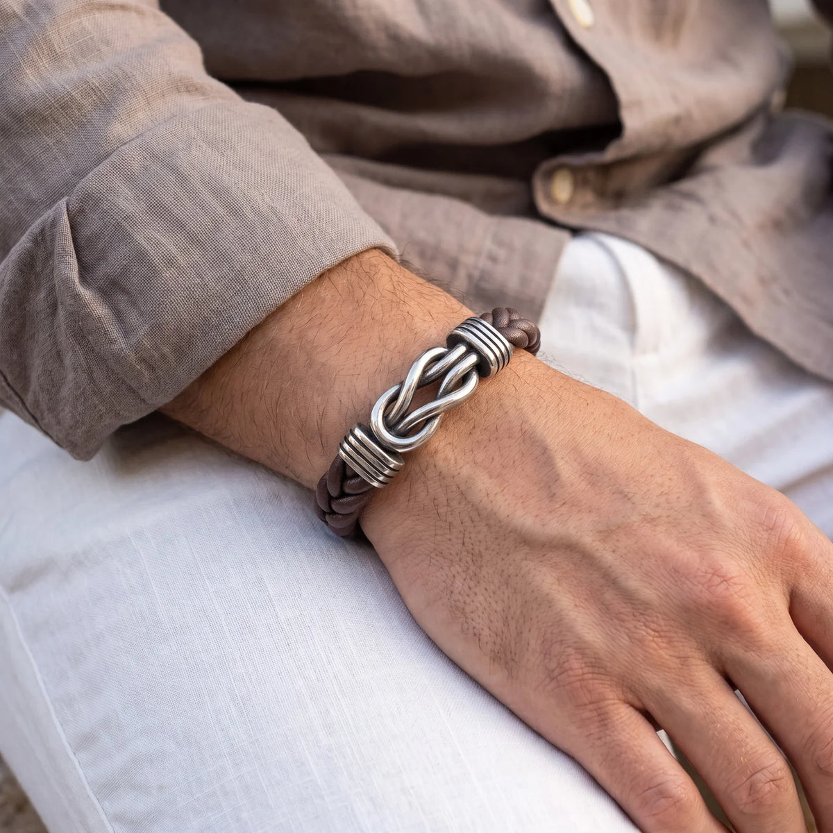 Men's Brown Braided Leather Bracelet with Custom Engraving